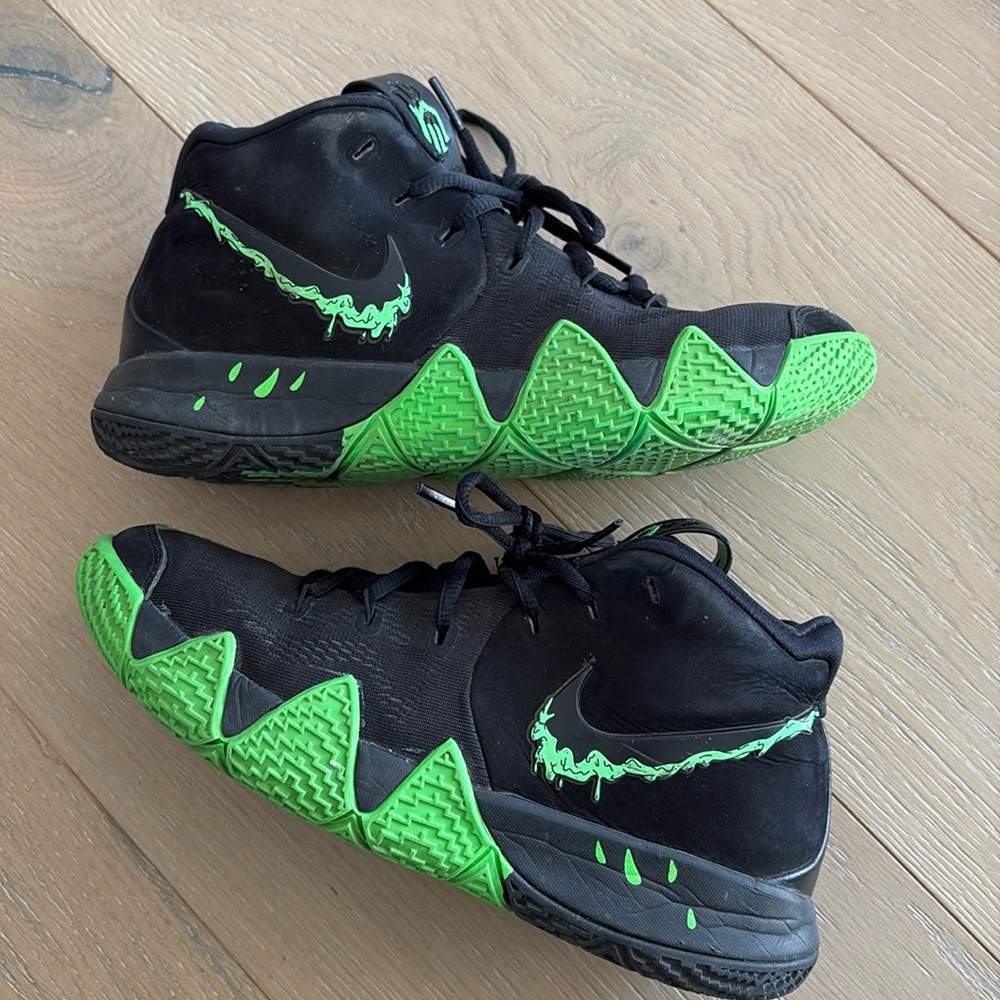 Nike Kyrie 4 slime used basketball shoes
